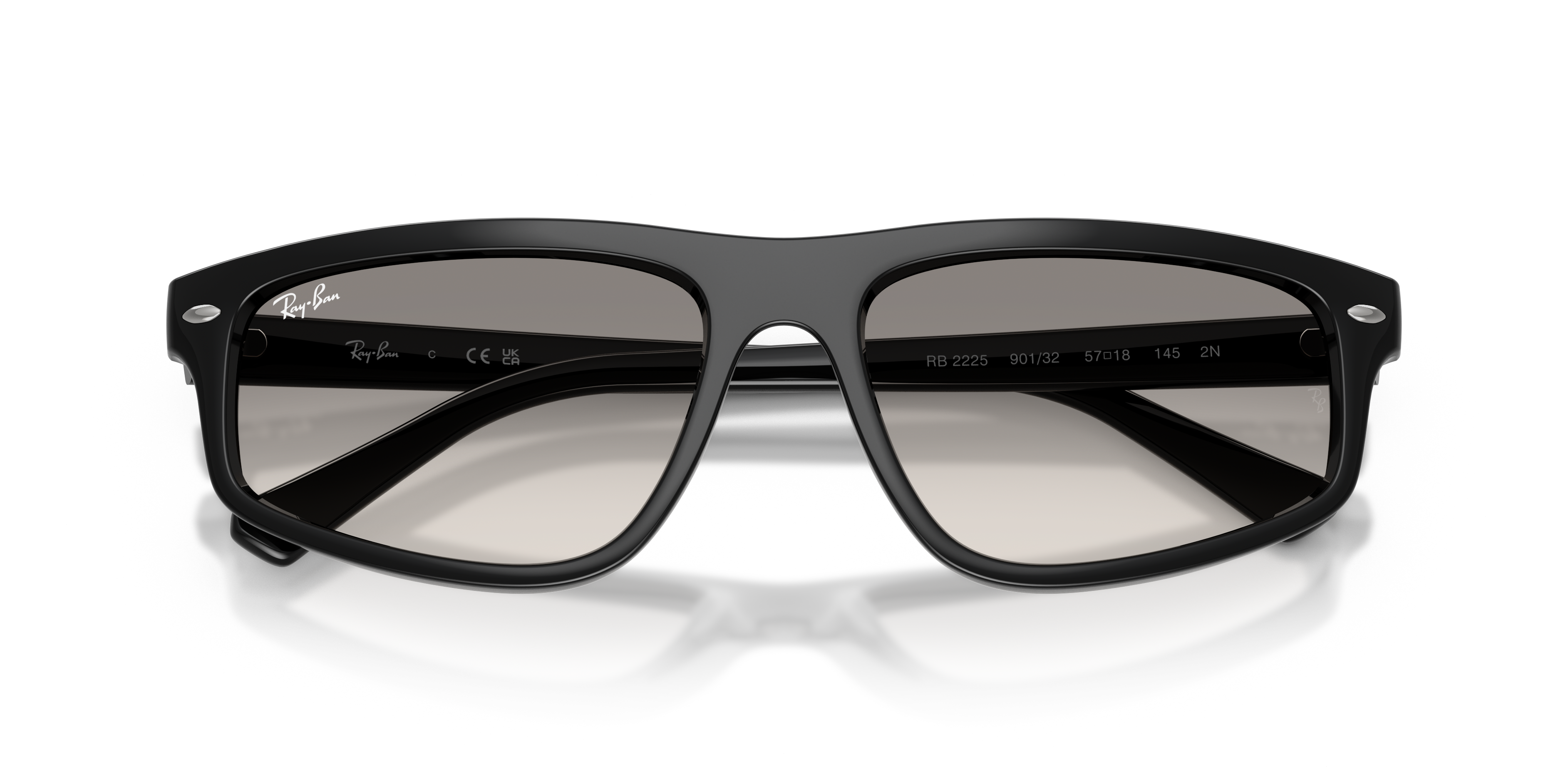 Ray-Ban RB2225