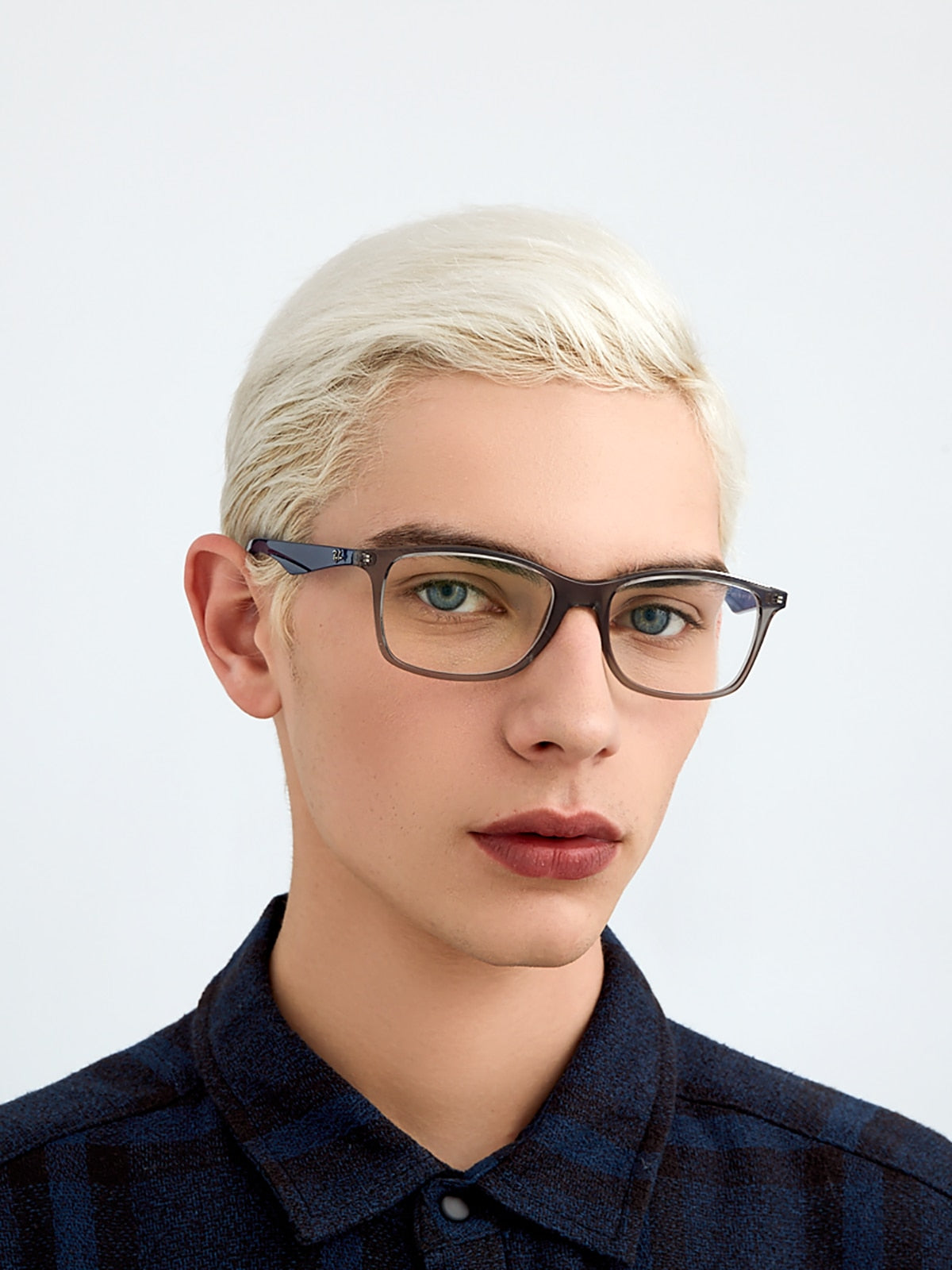 Ray-Ban RB7047 Optics